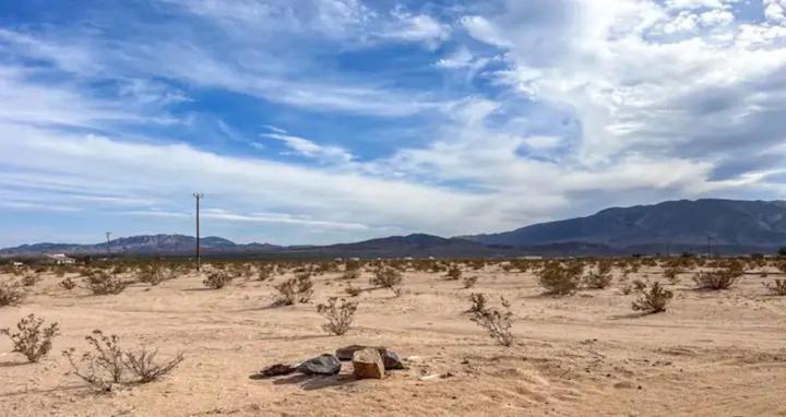 Serene Modern Home Backdoor With Great Wifi, Games, Movies, Patio Seating And Bbq Easy Access To North Joshua Tree National Park In 10 Minutes トウェンティナイン・パームズ エクステリア 写真